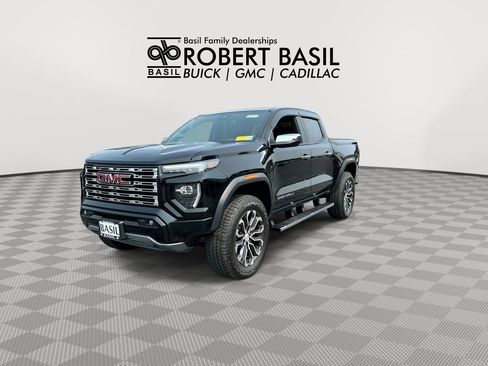 Used 2026 GMC Canyon Denali AWD/4WD image 4