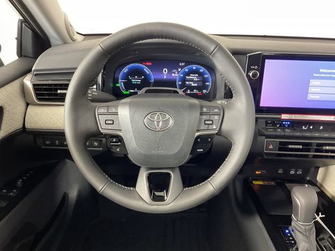 New 2026 Toyota Camry XLE w/ Premium Plus Package AWD/4WD image 10