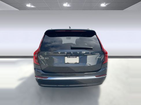 New 2026 Volvo XC90 B5 Core w/ Protection Package image 10