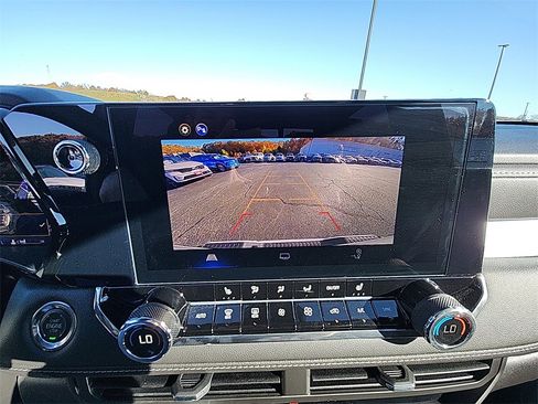 New 2025 Chevrolet Colorado LT image 23