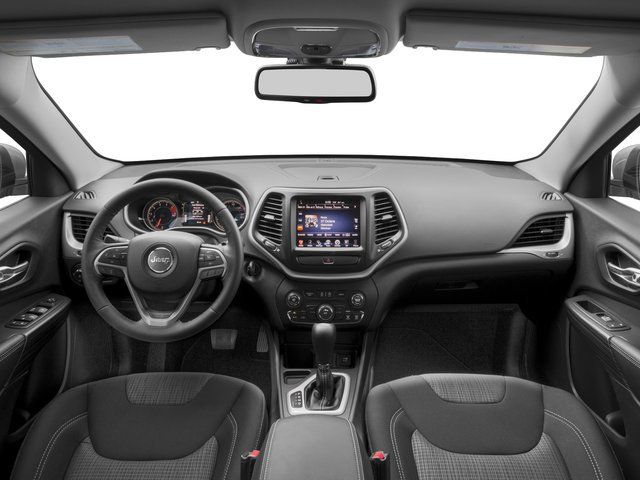 Used 2016 Jeep Cherokee Latitude w/ Safety/Convenience Group AWD/4WD image 11