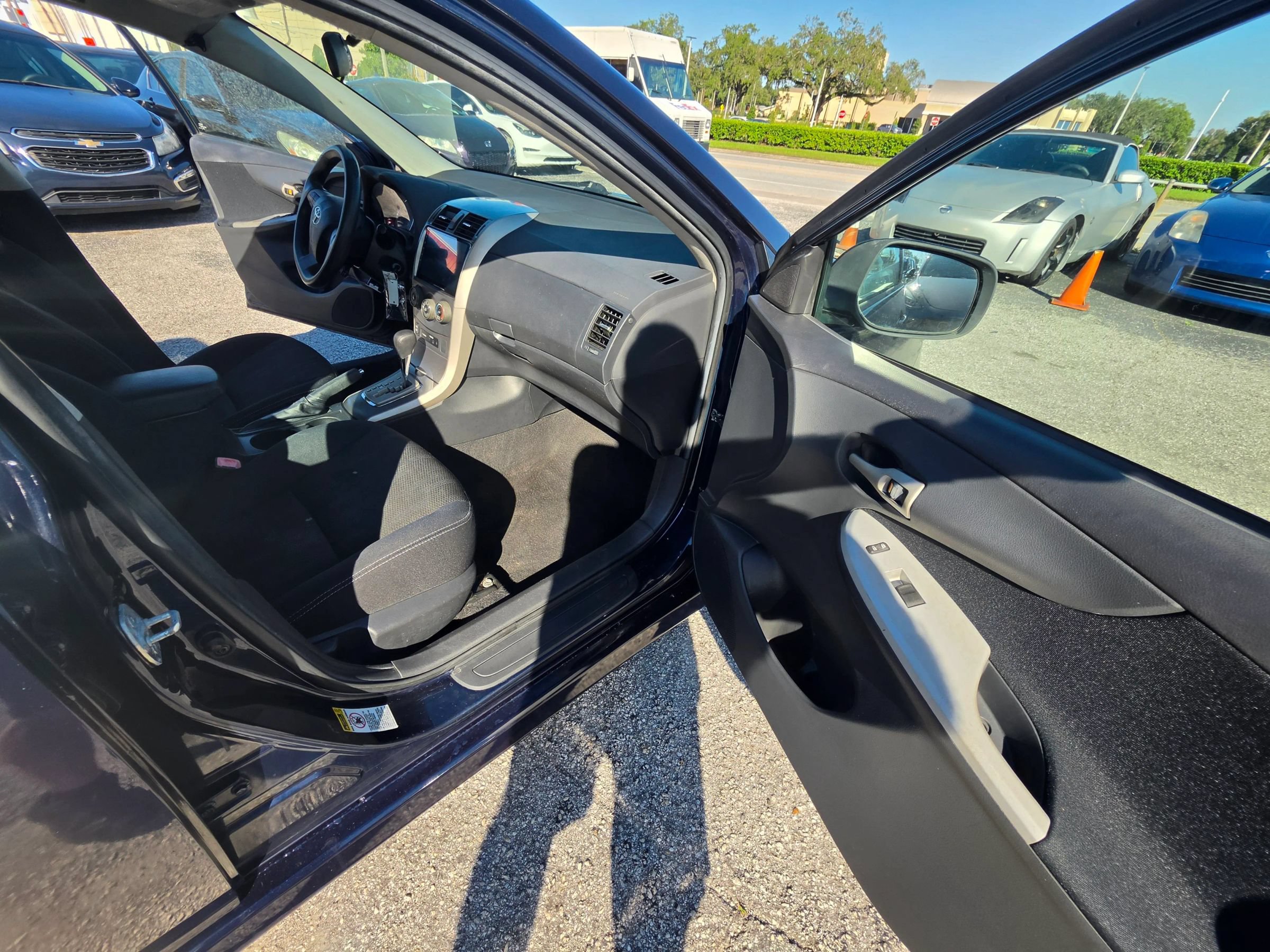 Used 2012 Toyota Corolla S FWD image 19