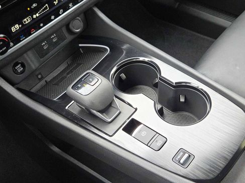 Used 2024 Nissan Rogue SL w/ SL Premium Package image 20