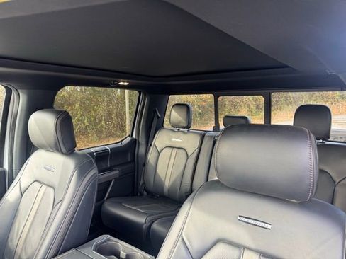 Used 2022 Ford F350 Platinum w/ FX4 Off-Road Package image 22