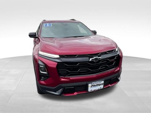 Certified 2025 Chevrolet Equinox RS w/ Safety and Technology Package FWD image 8
