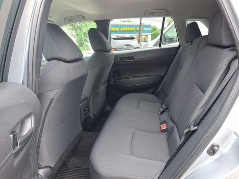 Used 2023 Toyota Corolla Cross LE AWD/4WD image 10