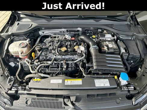 Used 2024 Volkswagen GTI SE image 40