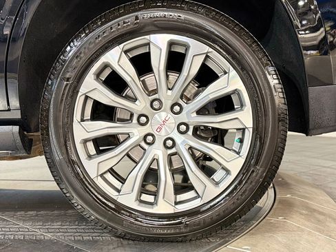 Used 2022 GMC Yukon Denali w/ Denali Ultimate Package image 33