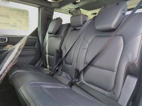 New 2026 Ford Bronco Badlands image 18