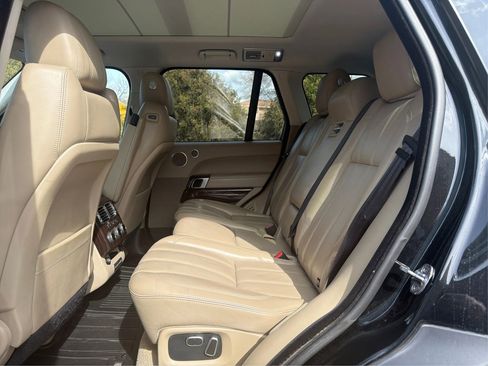 Used 2014 Land Rover Range Rover Supercharged image 10