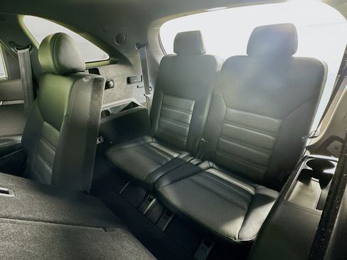 Used 2017 Kia Sorento SX image 28