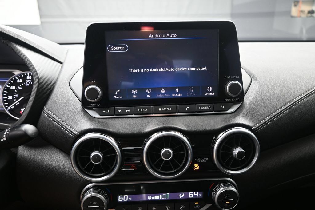 Used 2020 Nissan Sentra SV FWD image 11