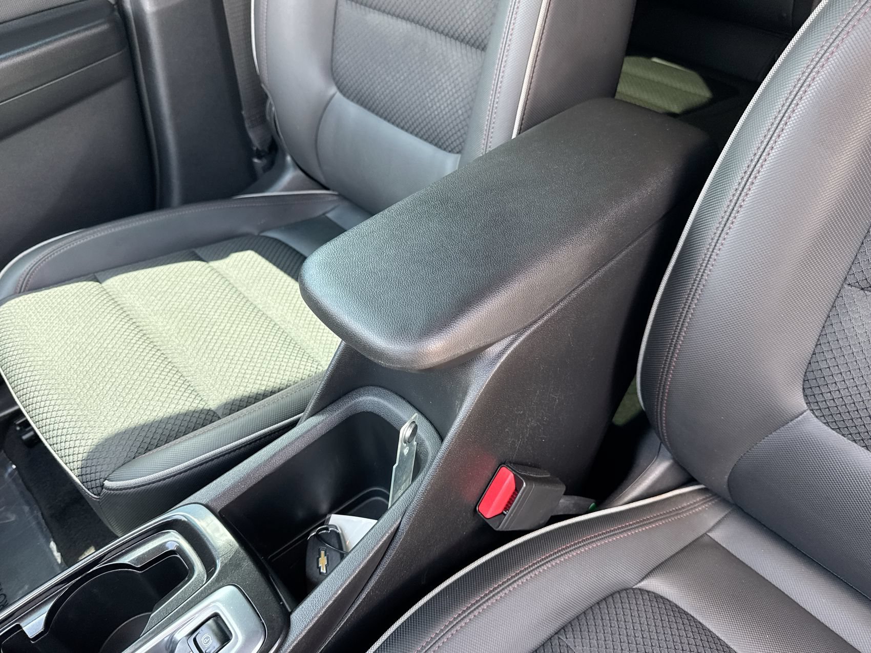 Used 2021 Chevrolet TrailBlazer RS w/ Technology Package FWD image 19