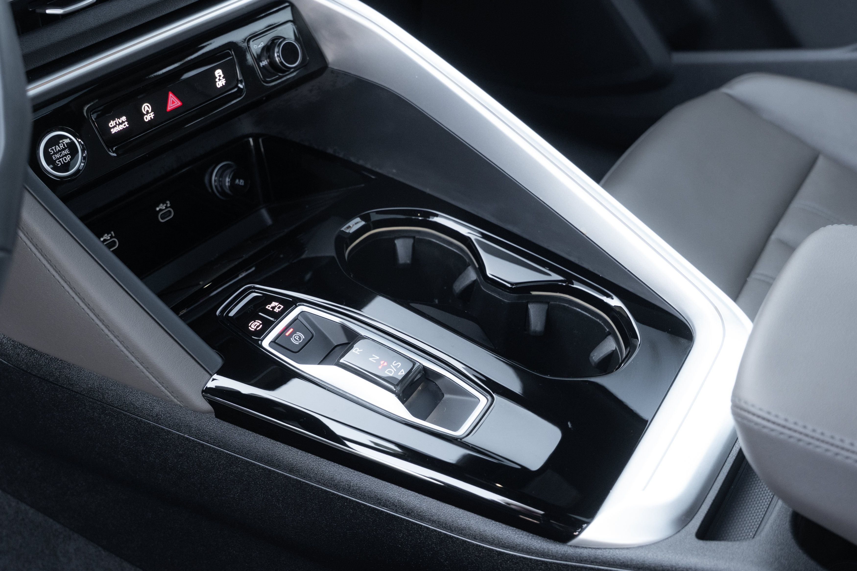 Certified 2025 Audi Q5 Premium w/ Premium Plus AWD/4WD image 17
