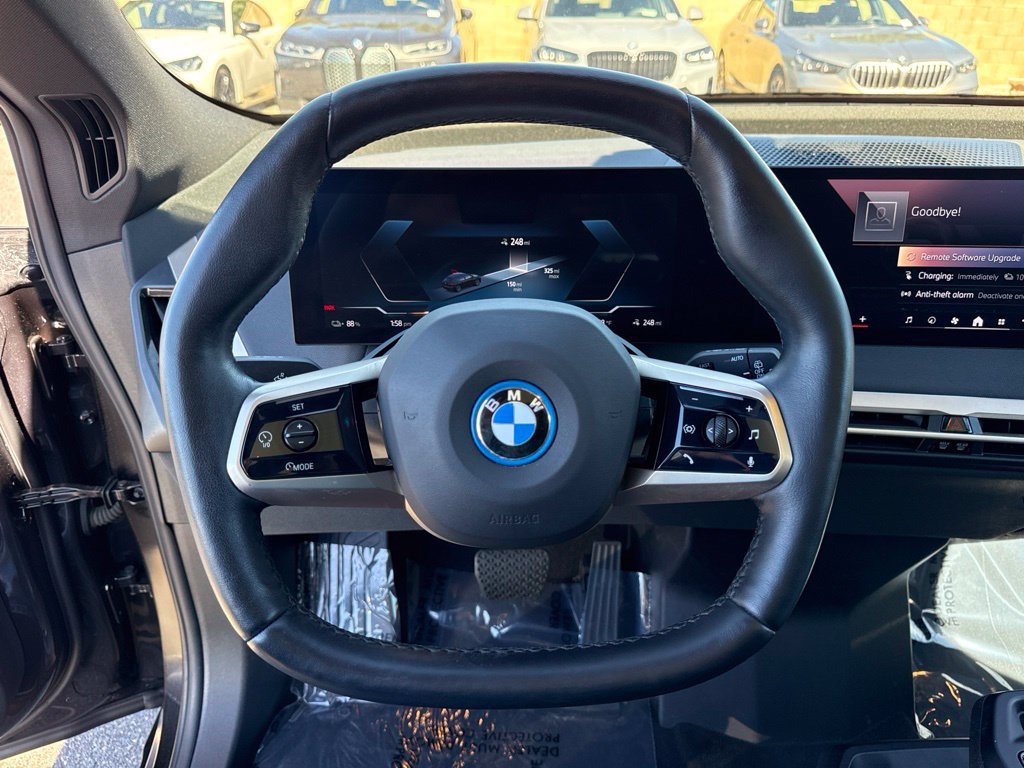 Certified 2024 BMW iX xDrive50 AWD/4WD image 25