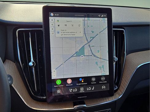 New 2026 Volvo XC60 B5 Plus w/ Protection Package Premier image 26