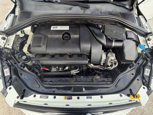 Used 2014 Volvo XC60 T6 AWD/4WD image 14