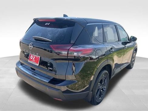 New 2026 Nissan Rogue SV AWD/4WD image 5