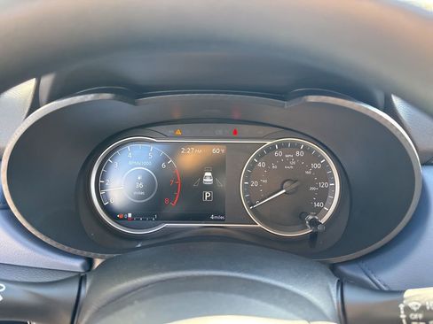 New 2025 Nissan Versa SV w/ Trunk Package image 10