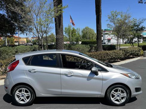 Used 2019 Ford Fiesta SE image 16