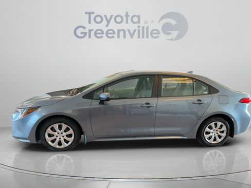Used 2026 Toyota Corolla LE FWD image 2