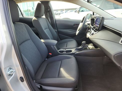 Used 2023 Toyota Corolla LE image 15