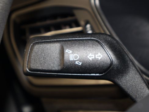 Used 2025 Ford Escape Active image 22