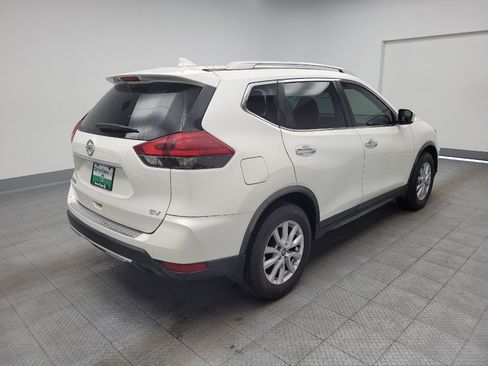 Used 2018 Nissan Rogue SV FWD image 9