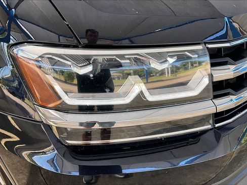Used 2019 Volkswagen Atlas SE FWD image 28