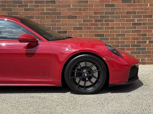 Used 2025 Porsche 911 Carrera GTS image 11