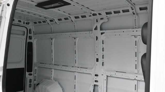 Used 2026 RAM ProMaster 2500 w/ Convenience Group FWD image 18