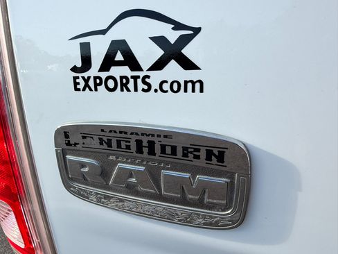 Used 2015 RAM 1500 Laramie Longhorn w/ Convenience Group image 18
