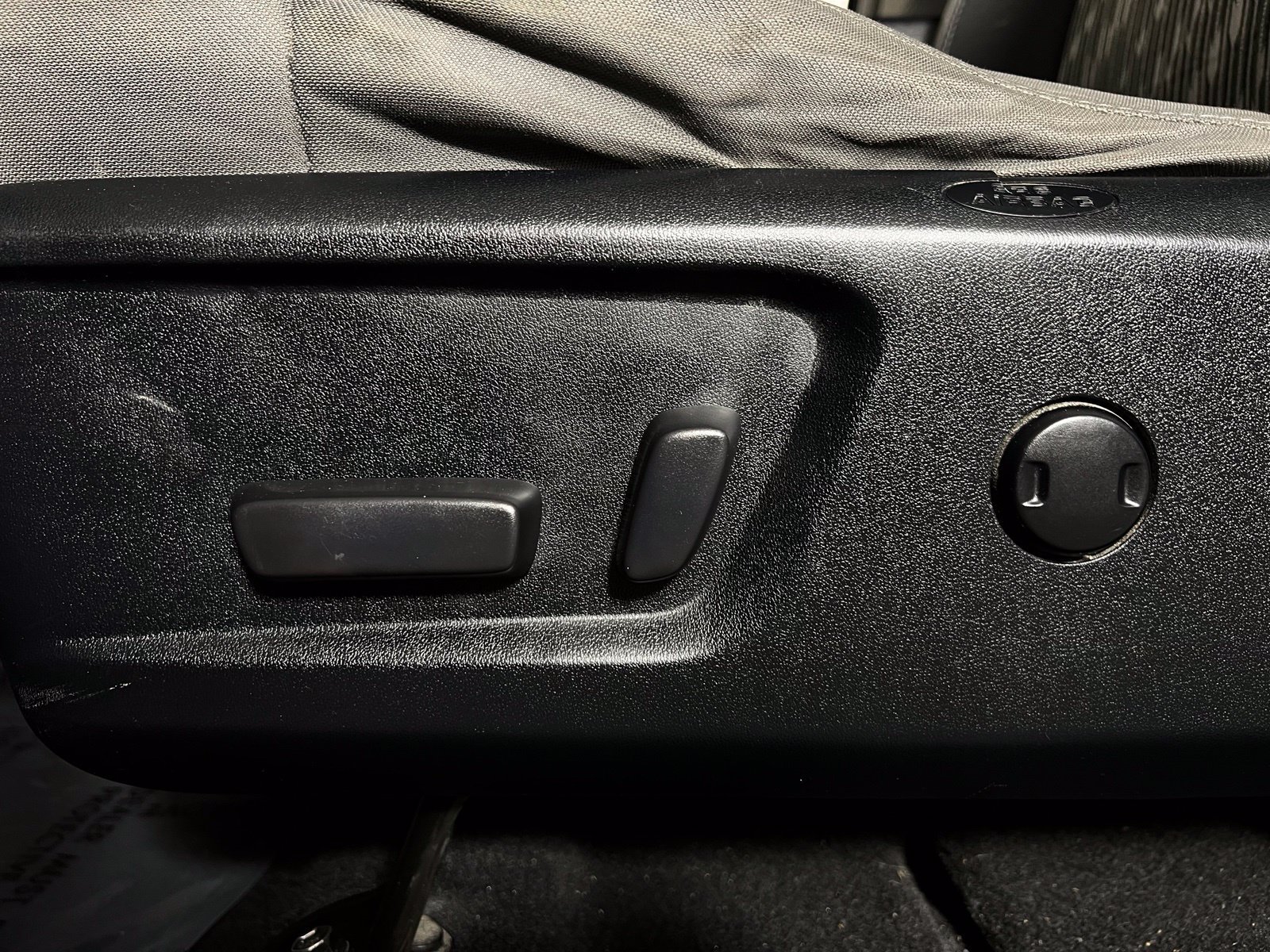 Used 2019 Toyota Tundra SR5 w/ SR5 Upgrade Package RWD image 12