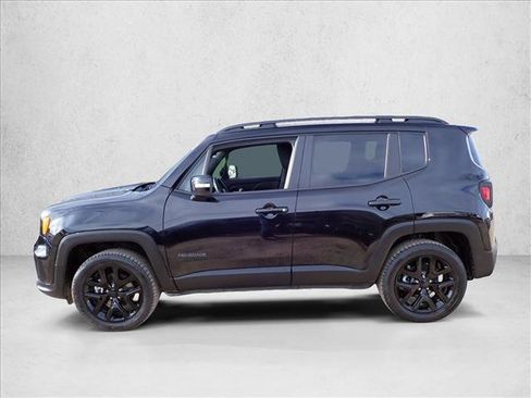 Used 2022 Jeep Renegade Altitude w/ Convenience Group image 2