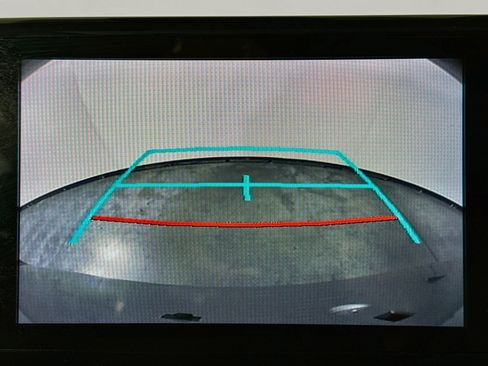 Certified 2021 Toyota Sienna XLE w/ XLE Plus Package FWD image 14