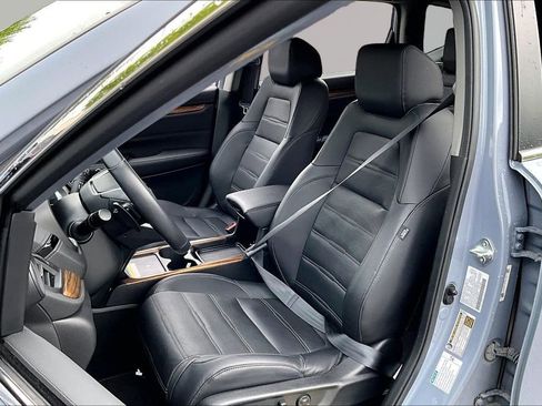 Used 2022 Honda CR-V Touring image 17