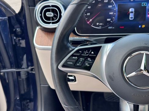 Used 2022 Mercedes-Benz C 300 4MATIC Sedan image 12