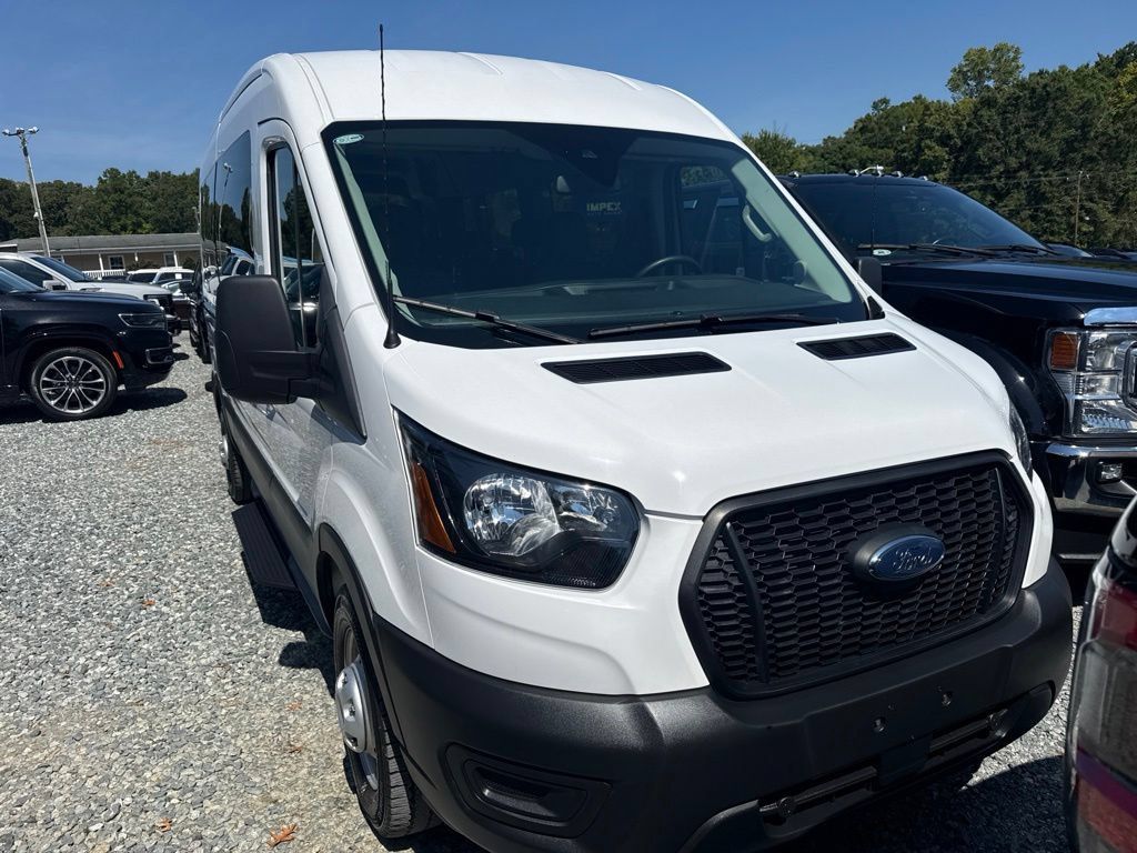 Used 2024 Ford Transit 350 XL AWD/4WD image 2
