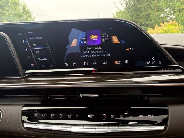 Certified 2024 Cadillac Escalade ESV Sport w/ LPO, ONYX Package AWD/4WD image 27