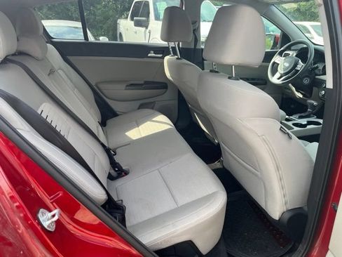 Used 2021 Kia Sportage LX w/ LX AWD Popular Package image 14