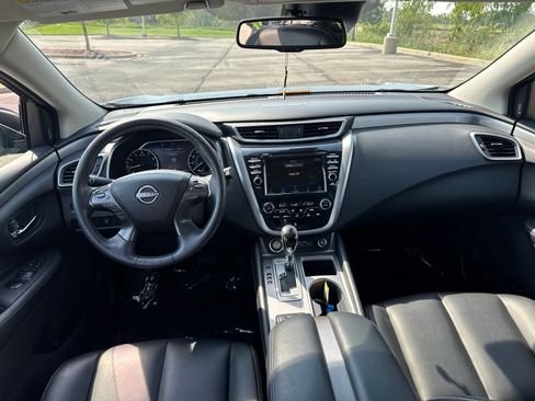 Certified 2024 Nissan Murano SV w/ SV Midnight Edition Package AWD/4WD image 16