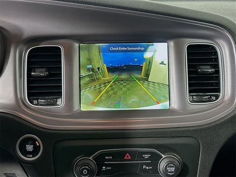 Used 2023 Dodge Charger SXT image 13