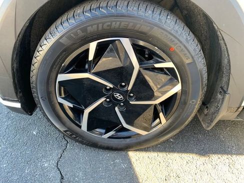 Used 2022 Hyundai Ioniq 5 SE image 26