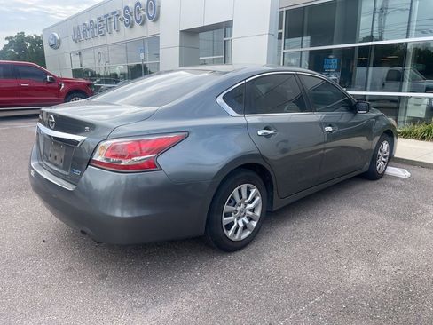 Used 2014 Nissan Altima 2.5 S image 4