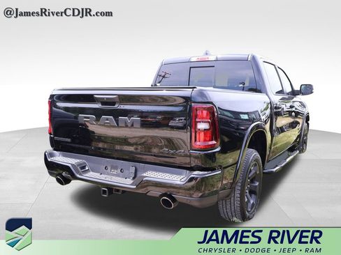 Used 2025 RAM 1500 Big Horn AWD/4WD image 15