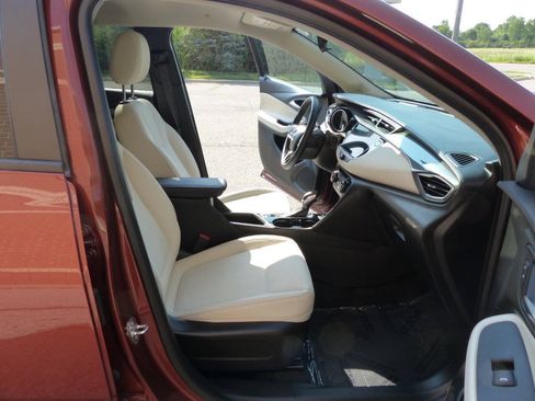 Used 2020 Buick Encore GX Select FWD image 40