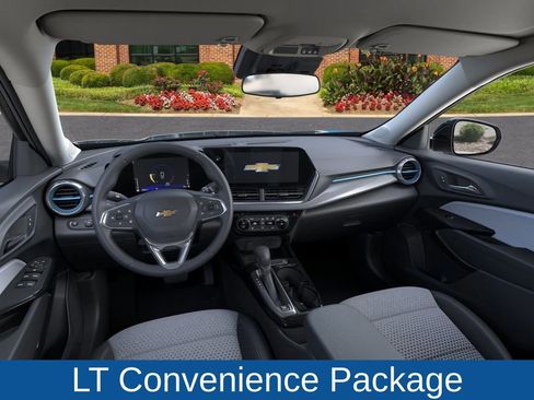 New 2026 Chevrolet Trax LT image 15