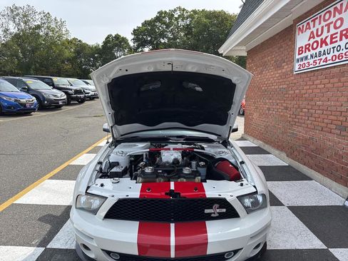 Used 2007 Ford Mustang Shelby GT500 RWD image 46