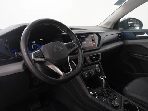 Used 2022 Volkswagen Taos SE image 24
