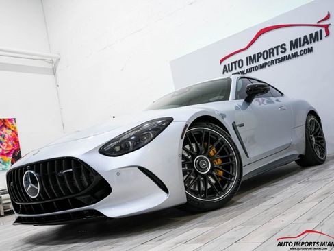 Used 2025 Mercedes-Benz AMG GT 55 image 3
